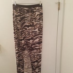 Cache Sexy Long High Front Slit Skirt Sz 12